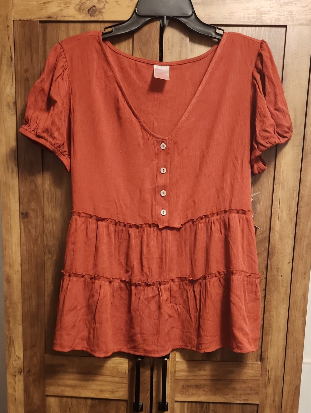 Rust Tiered Flowy Ruffle Short Sleeve Tunic Blouse For Fall
